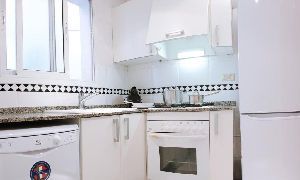 Alguera Apartments Napols Barcelona Ruang foto